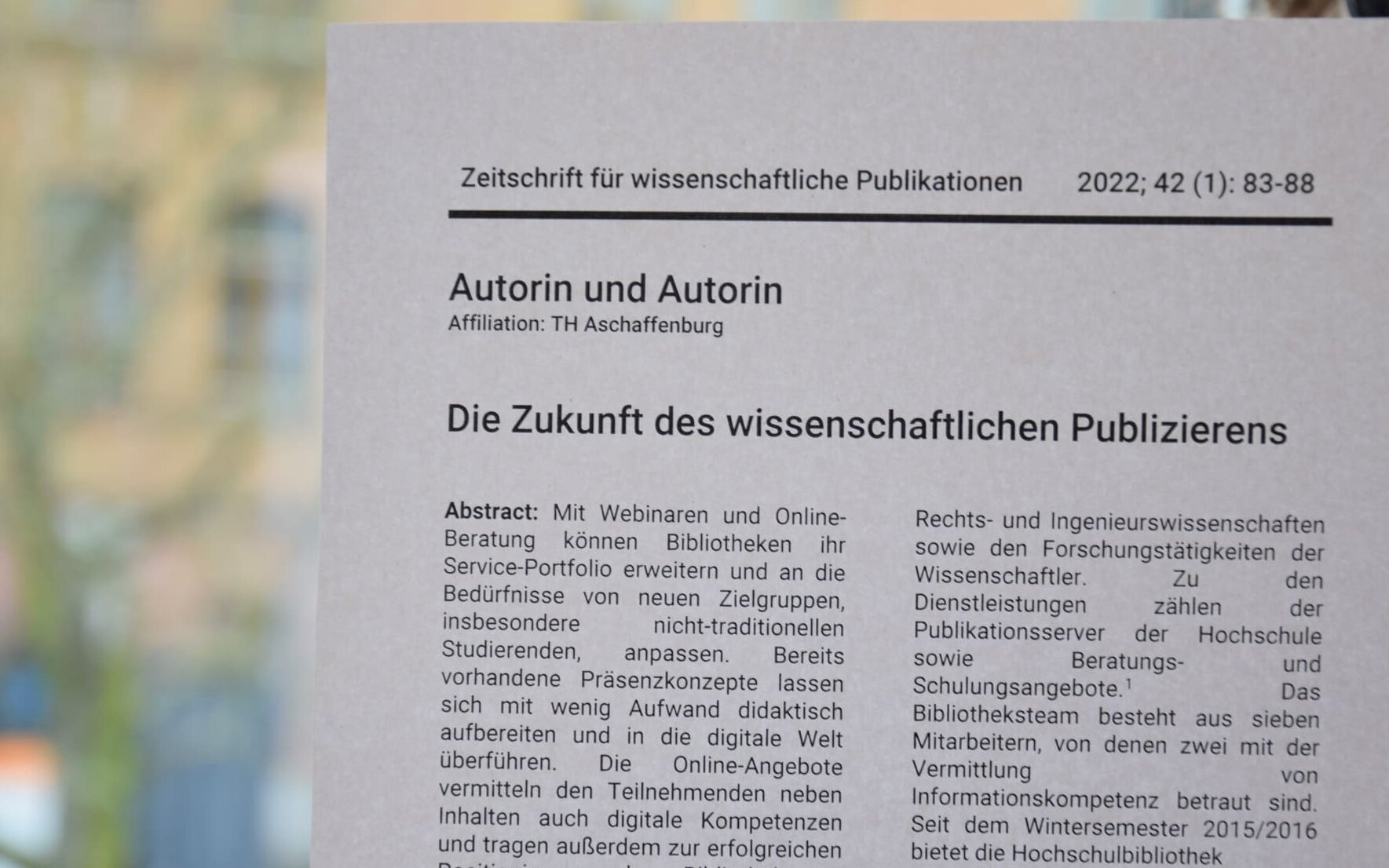 Papier aus Zeitschrift für wissenschaftliche Publikationen 2022, Die Zukunft des wissenschaftlichen Publizierens